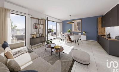 Appartement - 90 m² - 4 pièces