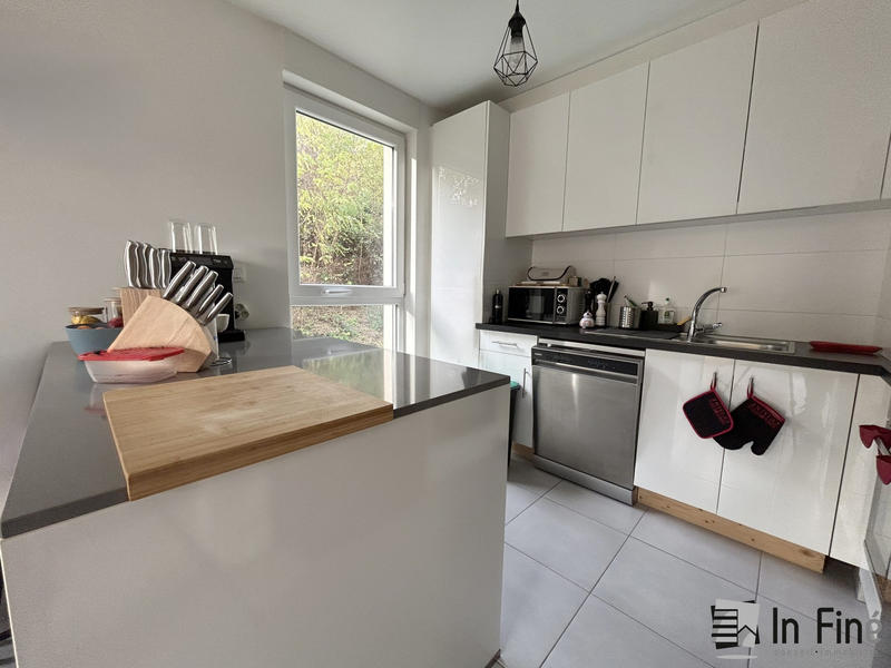 Appartement - 72 m² - 3 pièces