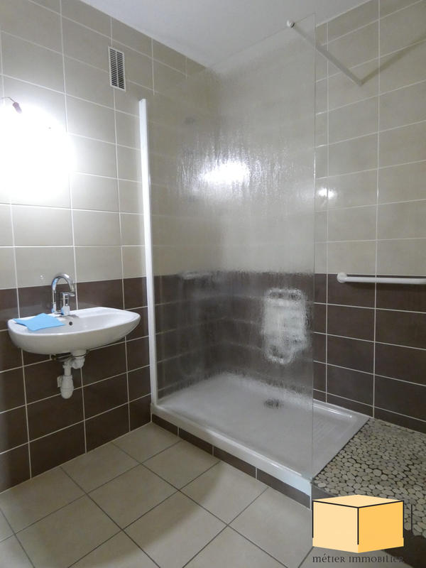 Appartement - 84 m² - 3 pièces