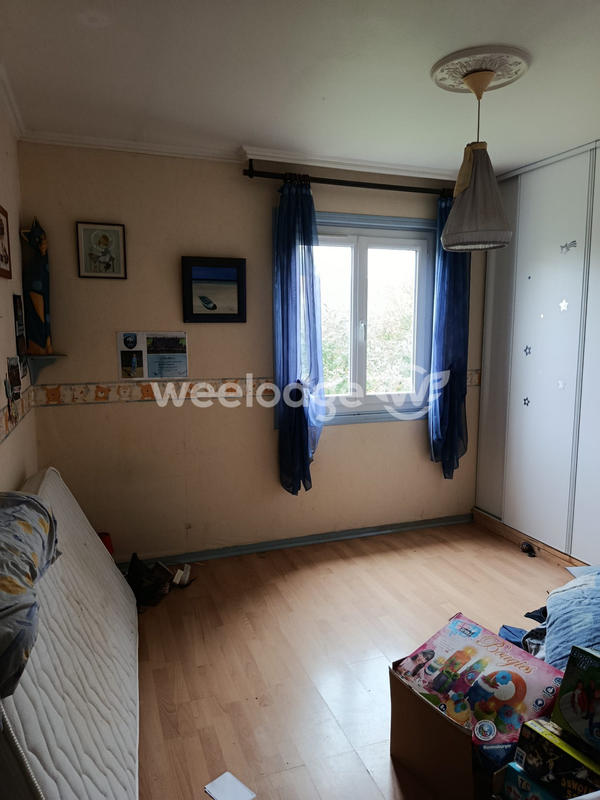 Maison - 143 m² - 7 pièces