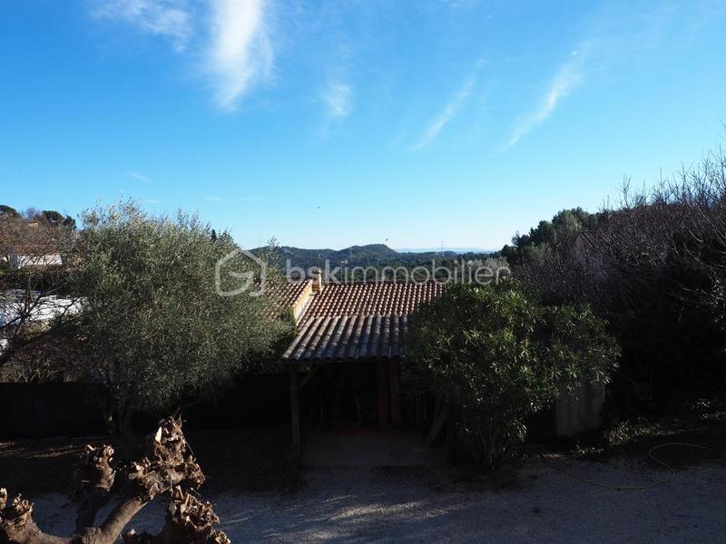 Maison traditionnelle - 165 m² - 6 pièces