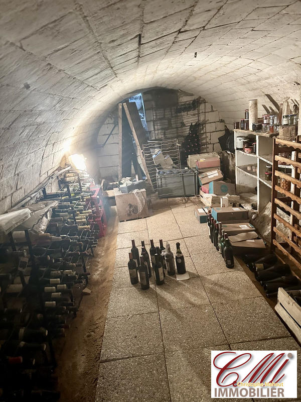 Maison traditionnelle - 212 m² - 6 pièces