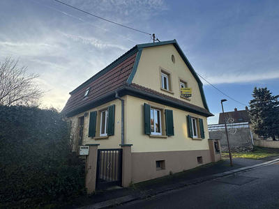 Maison - 92 m² - 4 pièces