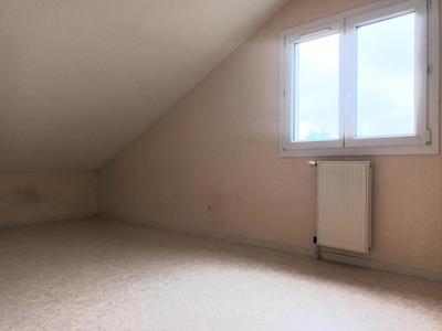 Appartement - 105 m² - 4 pièces