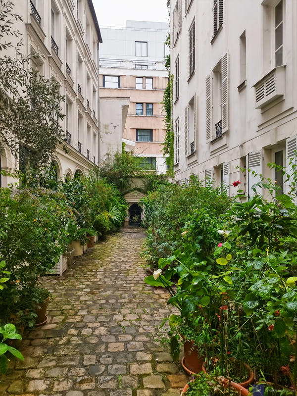 Bureau - 99 m² - 4 pièces