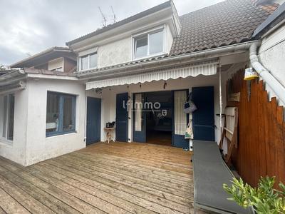 Maison - 126 m² - 6 pièces