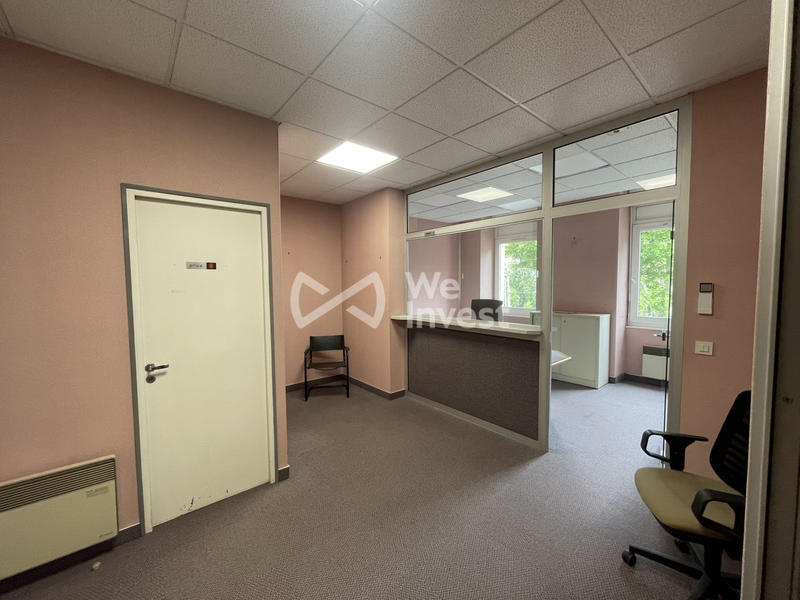 Bureau - 163 m² - 8 pièces