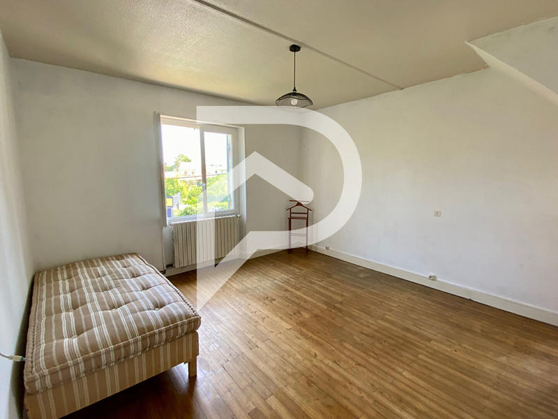 Maison - 154 m² - 8 pièces