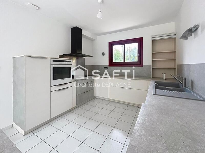 Maison - 105 m² - 5 pièces