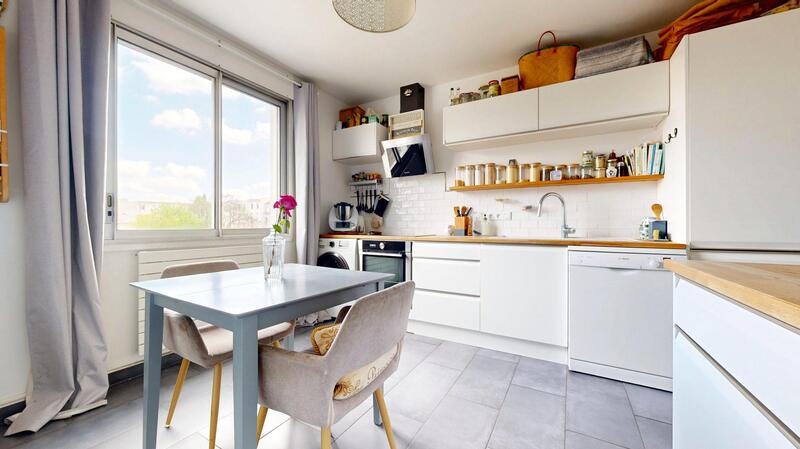 Appartement - 79 m² - 3 pièces