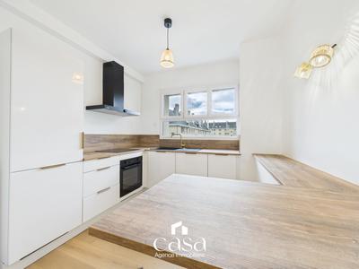 Appartement - 80 m² - 4 pièces