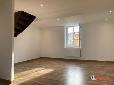 Appartement - 64 m² - 4 pièces