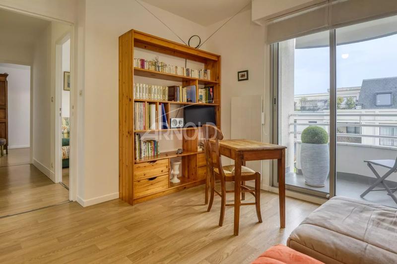 Appartement - 94 m² - 4 pièces