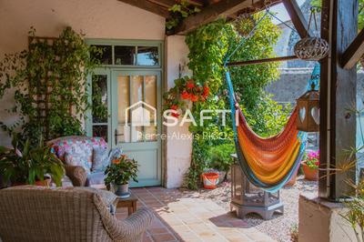 Maison - 314 m² - 11 pièces