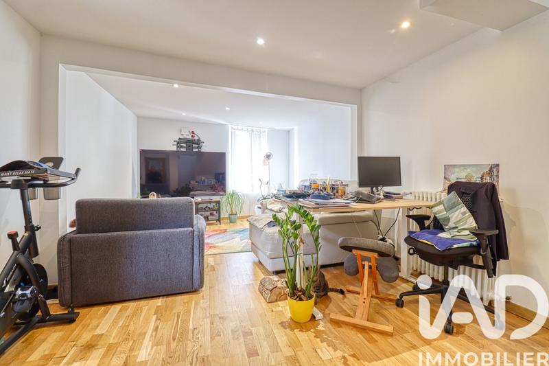 Maison - 197 m² - 7 pièces