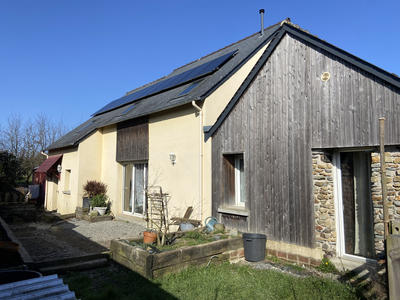 Maison - 138 m² - 4 pièces