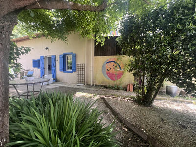 Maison - 320 m² - 9 pièces