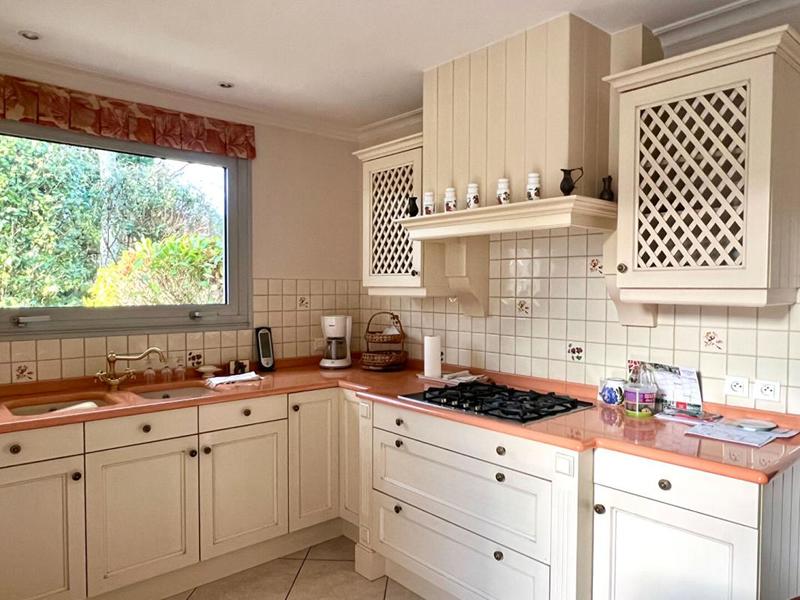 Villa - 230 m² - 8 pièces