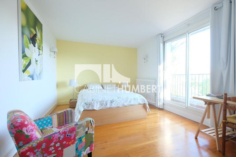 Maison - 275 m² - 8 pièces