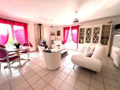 Maison - 122 m² - 6 pièces