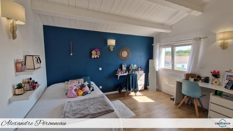 Maison - 175 m² - 8 pièces