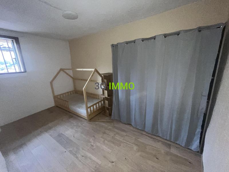 Maison de village - 105 m² - 4 pièces