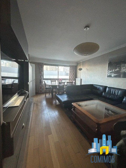 Appartement - 76 m² - 3 pièces