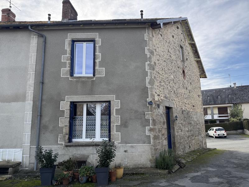 Maison - 98 m² - 5 pièces