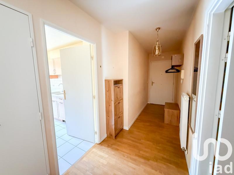 Appartement - 80 m² - 3 pièces
