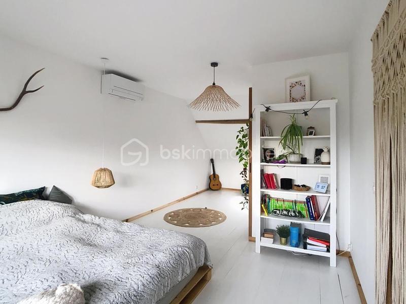 Maison en pierre - 250 m² - 8 pièces