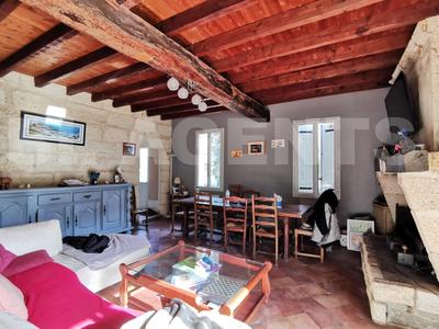 Maison en pierre - 200 m² - 6 pièces