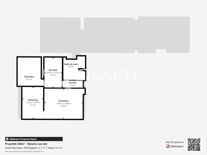 Maison - 250 m² - 9 pièces