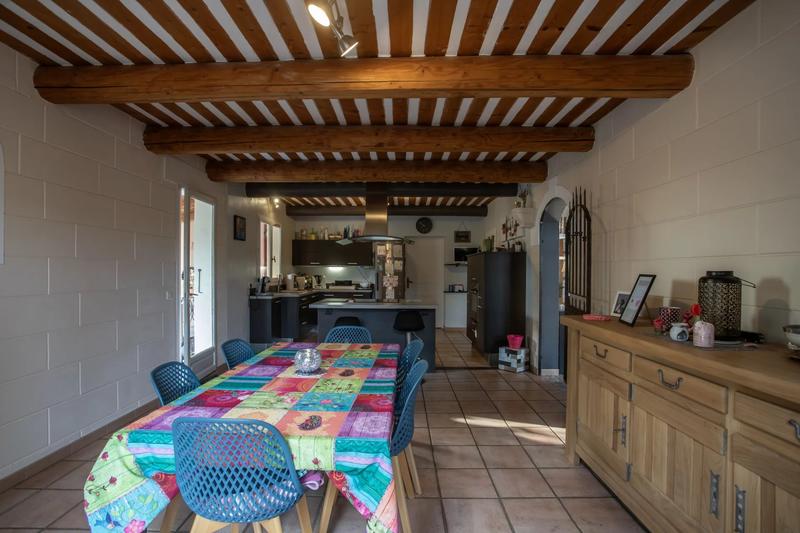 Maison - 137 m² - 5 pièces