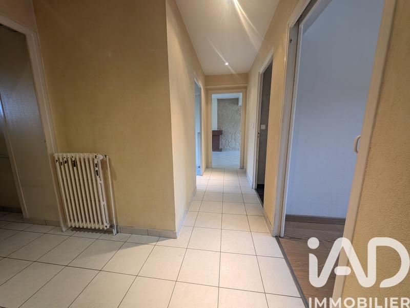 Appartement - 82 m² - 3 pièces