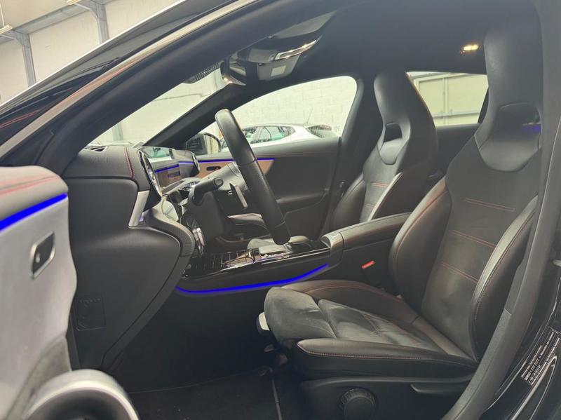 Mercedes Classe Cla Shooting Brake 200d 150 Amg Line 8g-Dct - Burmester / Pack Led Carplay