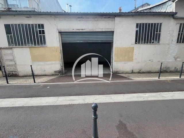 Local commercial - 240 m²