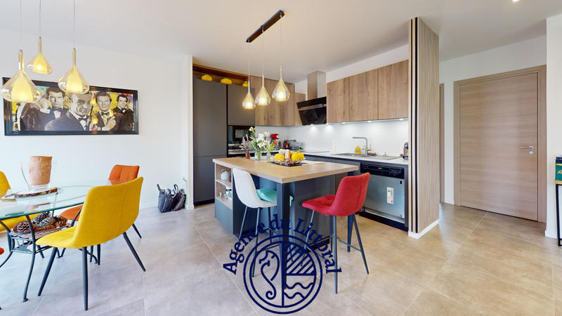 Maison - 103 m² - 4 pièces