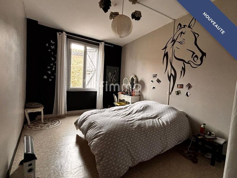 Maison - 298 m² - 7 pièces