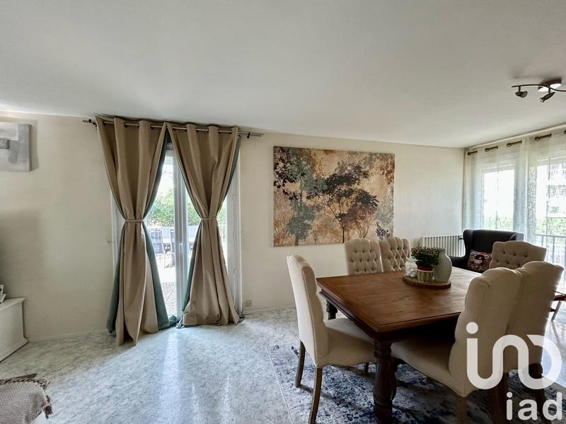 Maison - 122 m² - 6 pièces