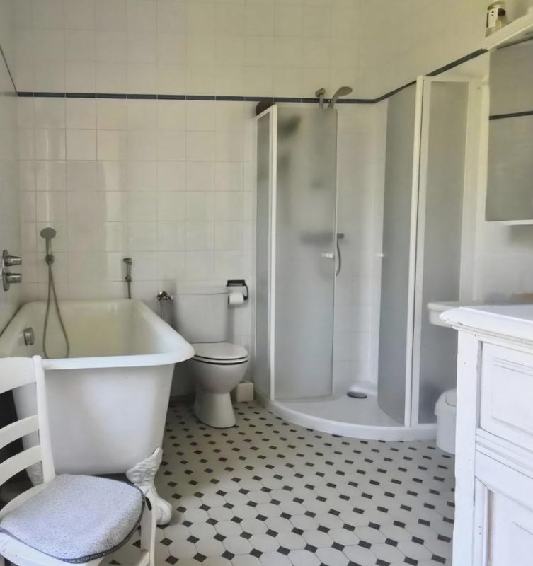 Maison - 283 m² - 11 pièces