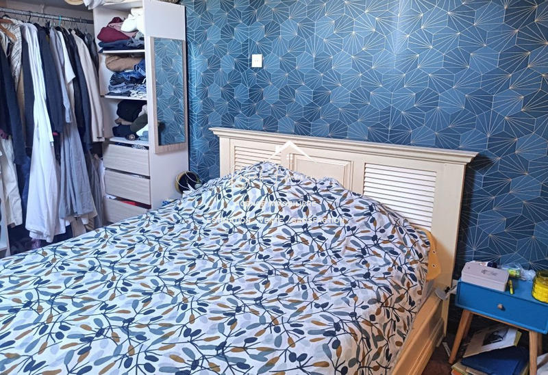 Maison traditionnelle - 200 m² - 8 pièces