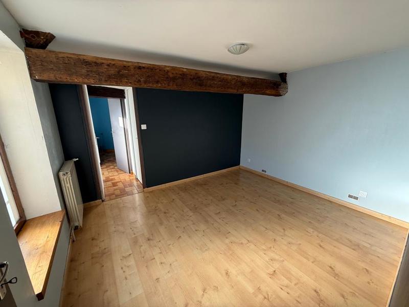 Maison - 96 m² - 4 pièces