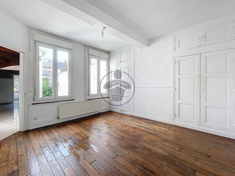 Maison - 120 m² - 6 pièces