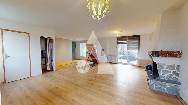 Maison - 80 m² - 3 pièces