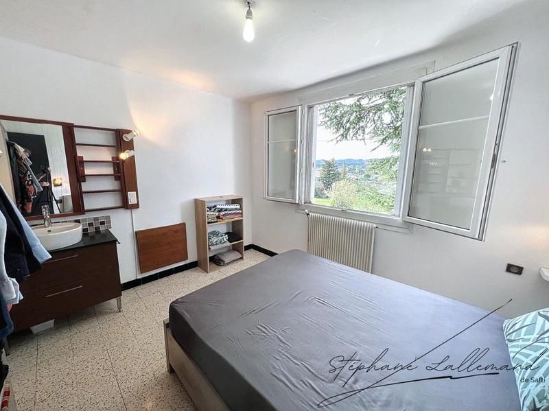 Maison - 141 m² - 6 pièces