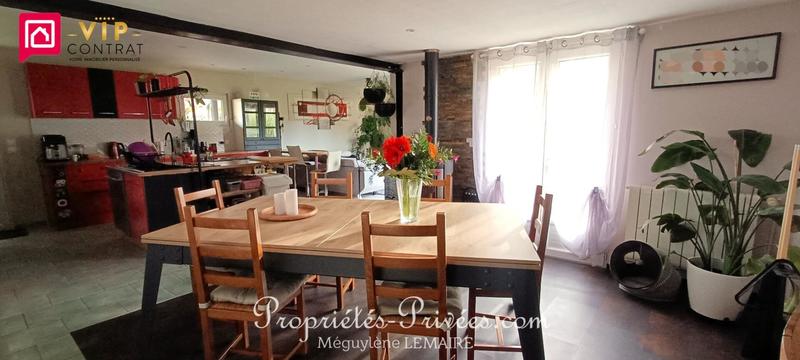 Maison - 177 m² - 7 pièces