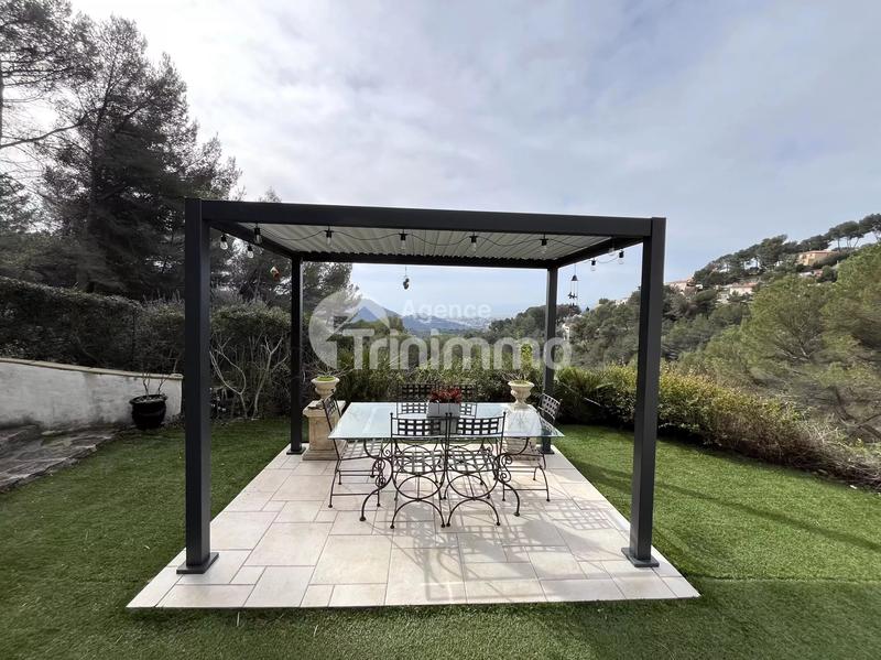 Maison - 150 m² - 5 pièces