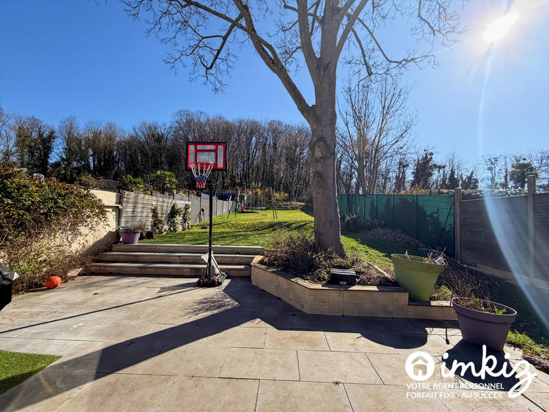 Maison - 140 m² - 5 pièces