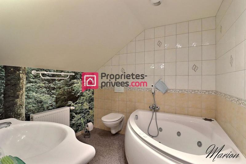 Maison - 145 m² - 7 pièces