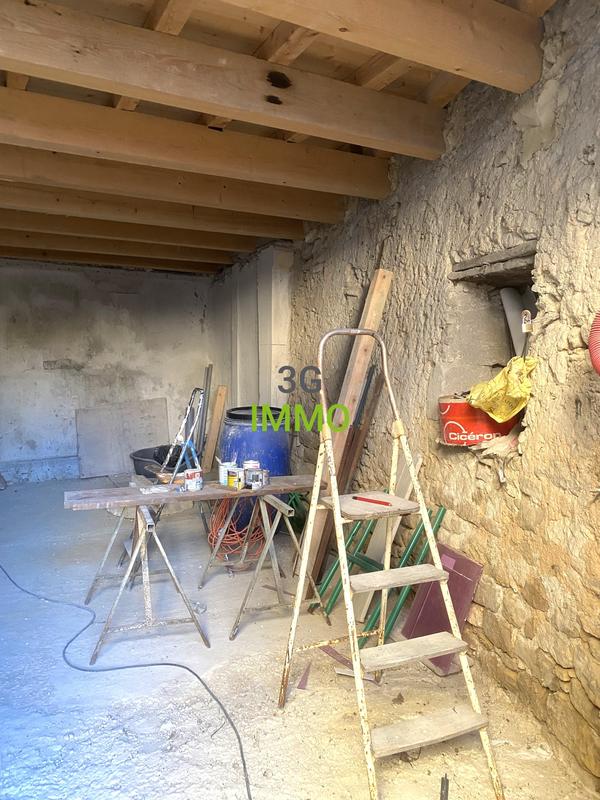 Maison de village - 84 m² - 4 pièces